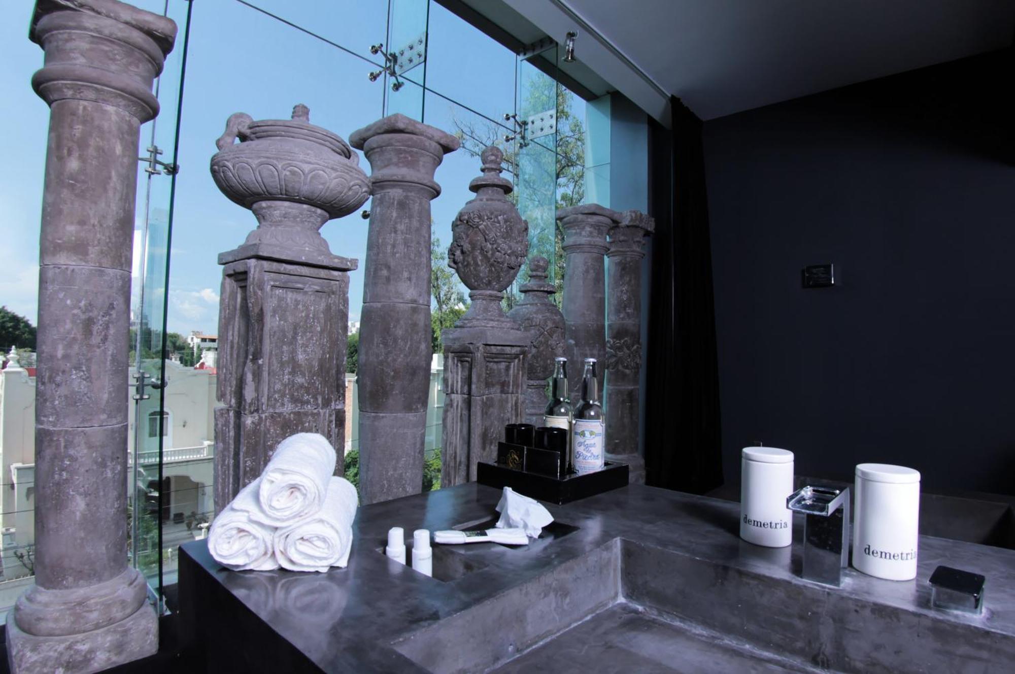 Demetria Hotel Гвадалахара Экстерьер фото