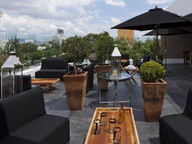 Demetria Hotel Гвадалахара Экстерьер фото