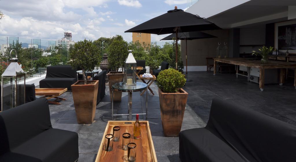 Demetria Hotel Гвадалахара Экстерьер фото