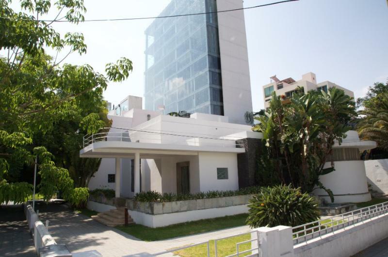 Demetria Hotel Гвадалахара Экстерьер фото